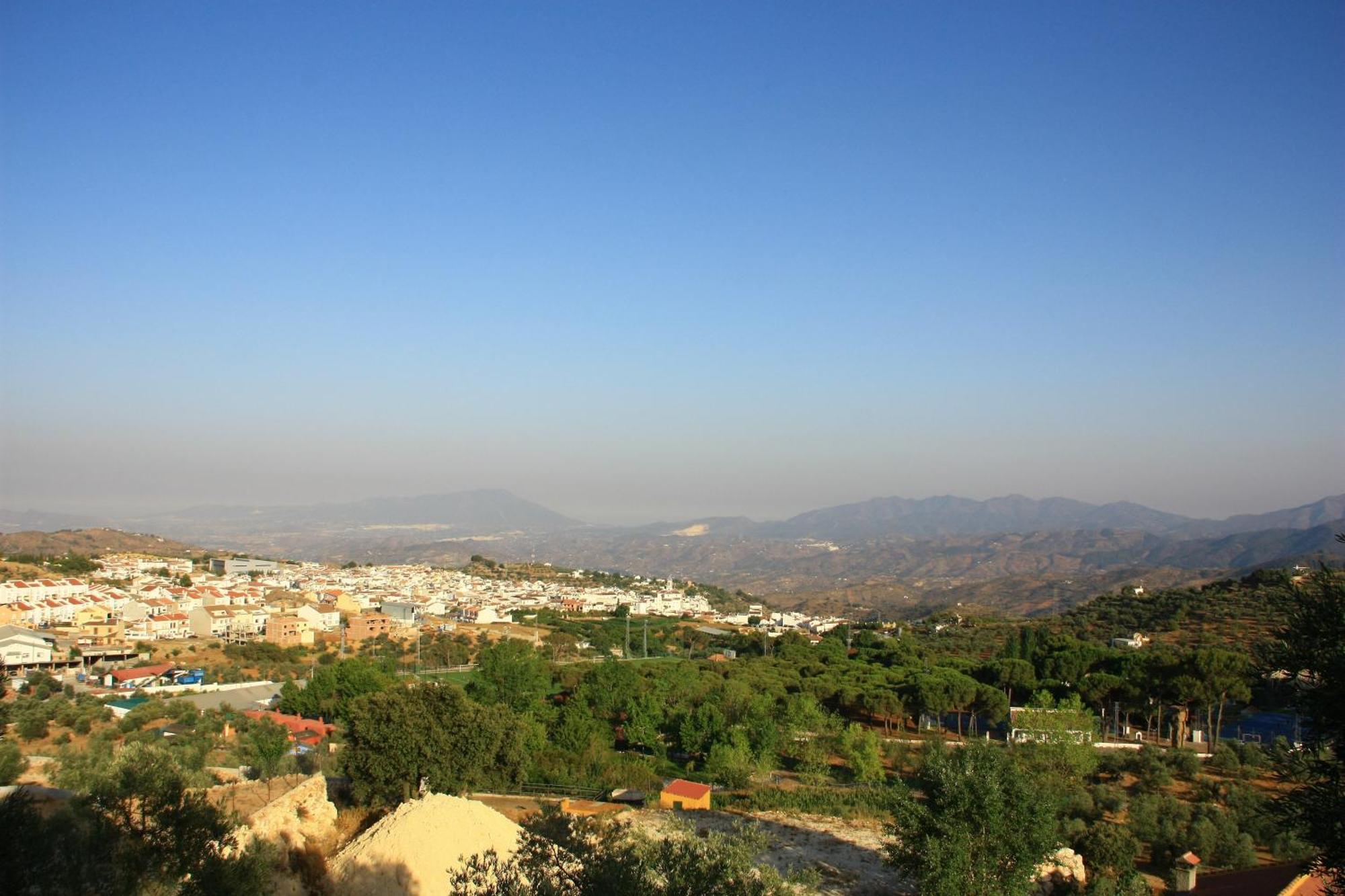 Camping Sierra De Las Nieves Yunquera Luaran gambar